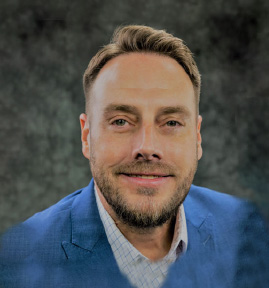 Neil Fentress